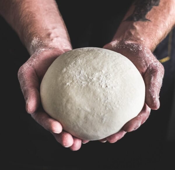 artur-rutkowski-4yzEtTQLdL4-unsplash-scaled-e1661897828979 Masa para Pizza